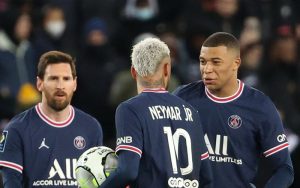 Soi kèo PSG vs Gamba Osaka lúc 17h00 ngày 25/7/2022