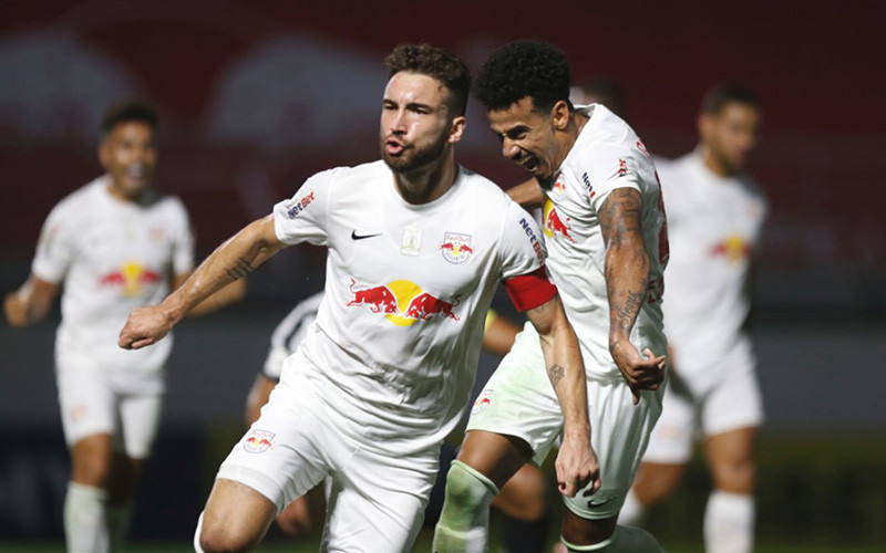 Bayern xác nhận Lewandowski đòi ra đi trong mùa tới