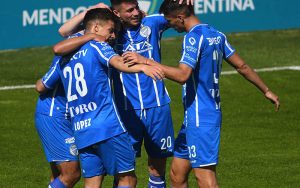 Soi kèo Lanus vs Godoy Cruz lúc 4h30 ngày 14/7/2022