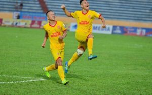 Soi kèo Nam Định vs Bình Dương lúc 18h00 ngày 3/7/2022
