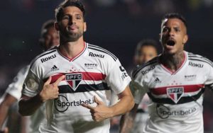 Soi kèo Sao Paulo vs Catolica lúc 7h30 ngày 8/7/2022