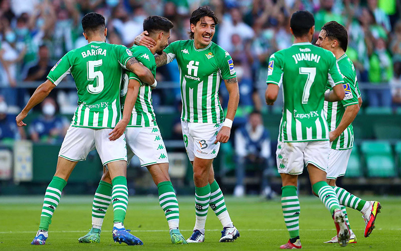 Soi kèo Betis vs Elche lúc 2h30 ngày 16/8/2022