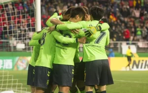 Soi kèo Suwon vs Jeonbuk lúc 17h00 ngày 10/8/2022