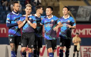 Soi kèo TP Hồ Chí Minh vs Bình Định lúc 19h15 ngày 12/8/2022