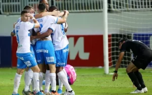 Nhận định Apollon vs Olympiakos lúc 0h00 ngày 19/8/2022