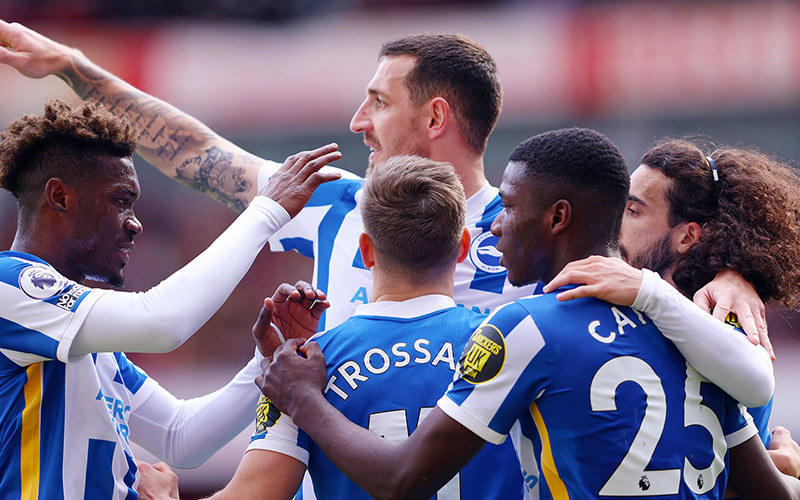 Soi kèo Forest Green vs Brighton lúc 1h45 ngày 25/8/2022