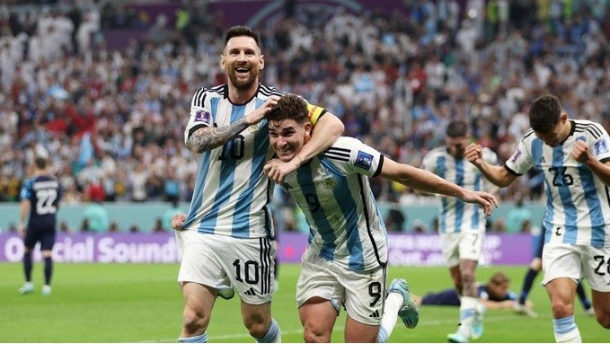 Messi lập loạt kỷ lục ở World Cup 2022